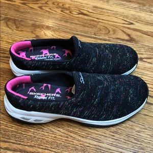 Skechers women’s Relaxed Fit Slip on